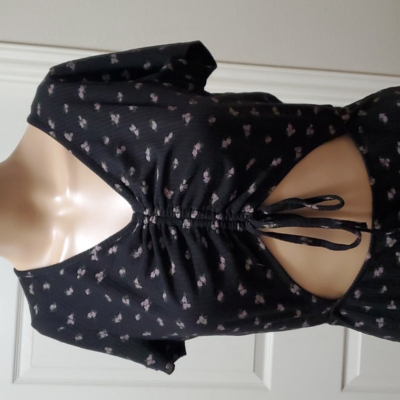 Hesperus L cutout stomach ribbed mini dress thigh slit lilac floating flowers - Picture 2 of 8